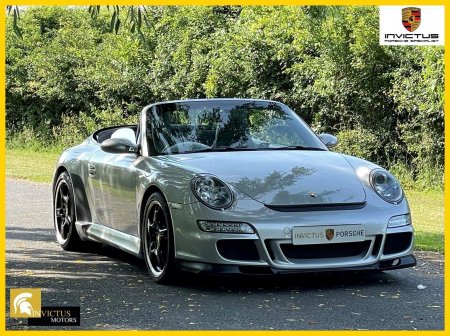 PORSCHE