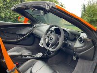 MCLAREN 570S