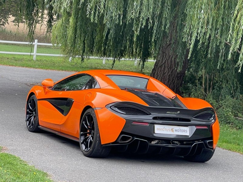 MCLAREN 570S