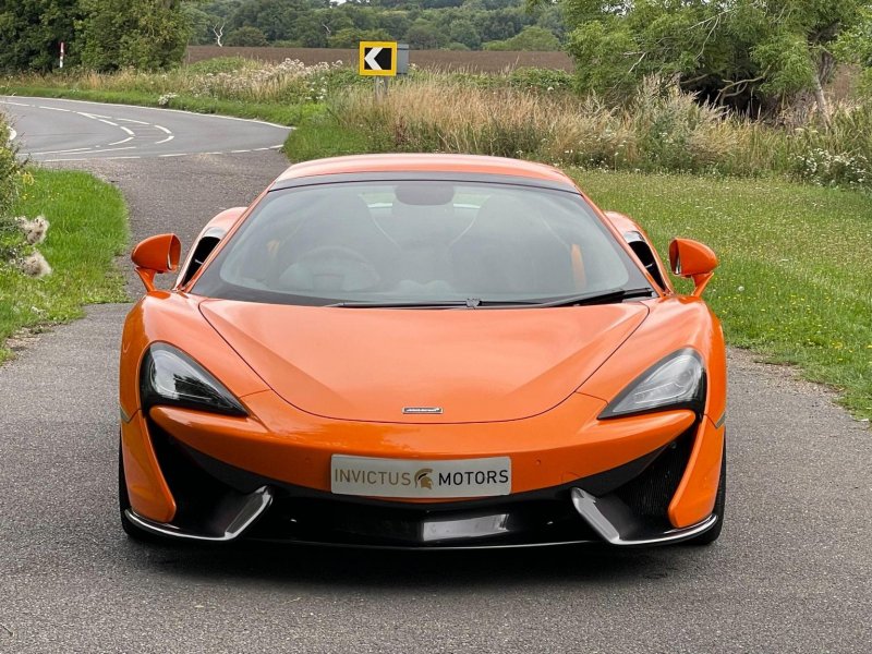 MCLAREN 570S