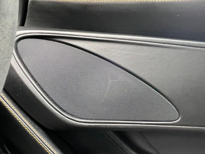 MCLAREN 570S